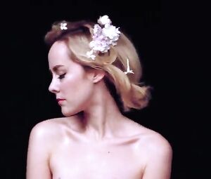 Jena Malone Nude - The Shoe - Dead Rabbit Hopes (2014)