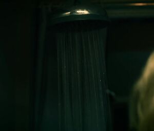 Laura Jacobs Nude - Muck (2015)