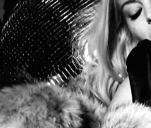 Lindsay Lohan Nude - Lindsay's Private Party (2009)