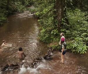 Vimala Pons Nude - La loi de la jungle (2016)