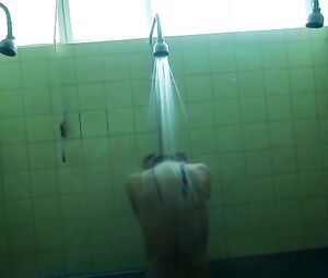 Violetta Schurawlow, Stephani Burkhard Nude - Die Holle - Inferno (2017)