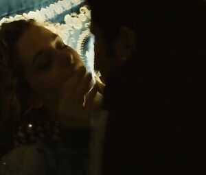 Elena Starace Nude - Gomorra s01e05 (2014)