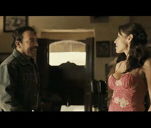 Elizabeth Cervantes Nude - El infierno (2010)
