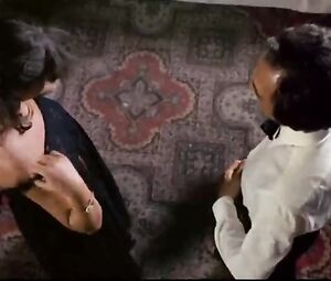 Laura Gemser Nude - Emmanuelle In America (IT 1976)