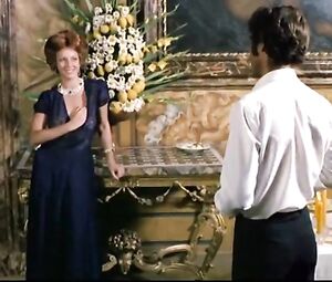 Laura Gemser Nude - Emmanuelle In America (IT 1976)