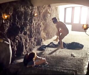 Laura Gemser Nude - Emmanuelle In America (IT 1976)