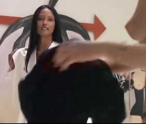 Laura Gemser Nude - Emmanuelle In America (IT 1976)