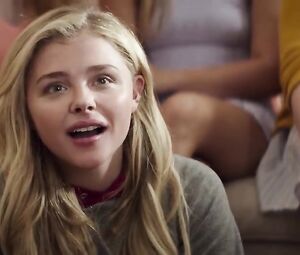 Selena Gomez Sexy - Neighbors 2. Sorority Rising (2016)