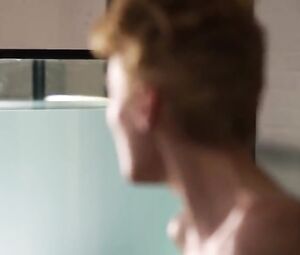 Lea Lawrynowiczo Nude - Clutch s02e00 (2013)