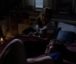 Jamie Lee Sexy - Crashing s02e01 (2017)