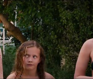 Leslie Mann Nude, Megan Fox Sexy - This Is 40 (2012)