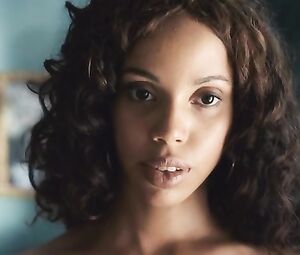 Melvis Santa Estevez nude – 7 Days in Havana (2012)