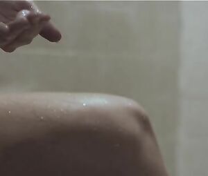 Amanda Baker sexy โ Lizzie (2012)