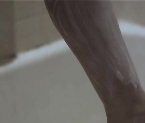 Amanda Baker sexy โ Lizzie (2012)