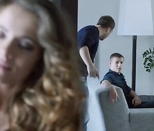 Ekaterina Kabak nude – Shameless RU s01e22 (2017)