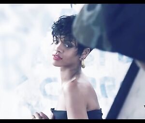 Rihanna sexy – Vogue Brasil- Behind The Scenes (2014)