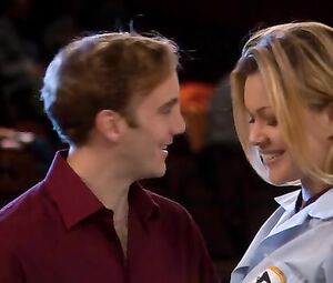 Shanna Moakler nude โ Seeing Other People (2004)