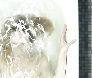 Mille Lehfeldt Nude - Smukke mennesker (2010)