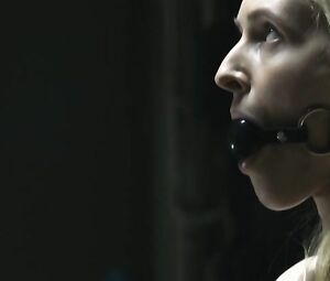 Mille Lehfeldt Nude - Smukke mennesker (2010)