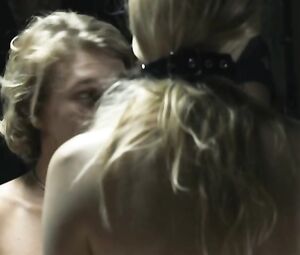 Mille Lehfeldt Nude - Smukke mennesker (2010)