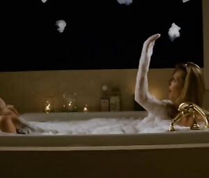 Leighton Meester, Katrina Begin - Remember the Daze (2007)