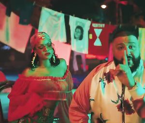 Rihanna Sexy & DJ Khaled - Wild Thoughts ft. Bryson Tiller (2017)