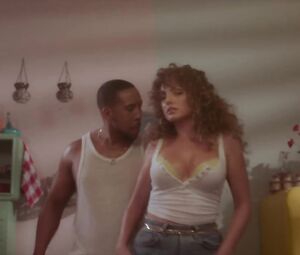 Alexandra Stan Sexy - Mami (2018) Music Video
