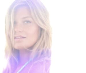 Samantha Hoopes Sexy - Sports Illustrated Swimsuit (2017)