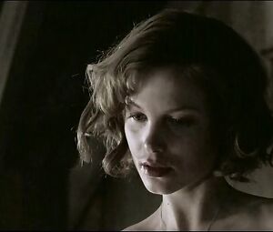 Sylvia Hoeks Nude Sex - De Bende van Oss (2011)