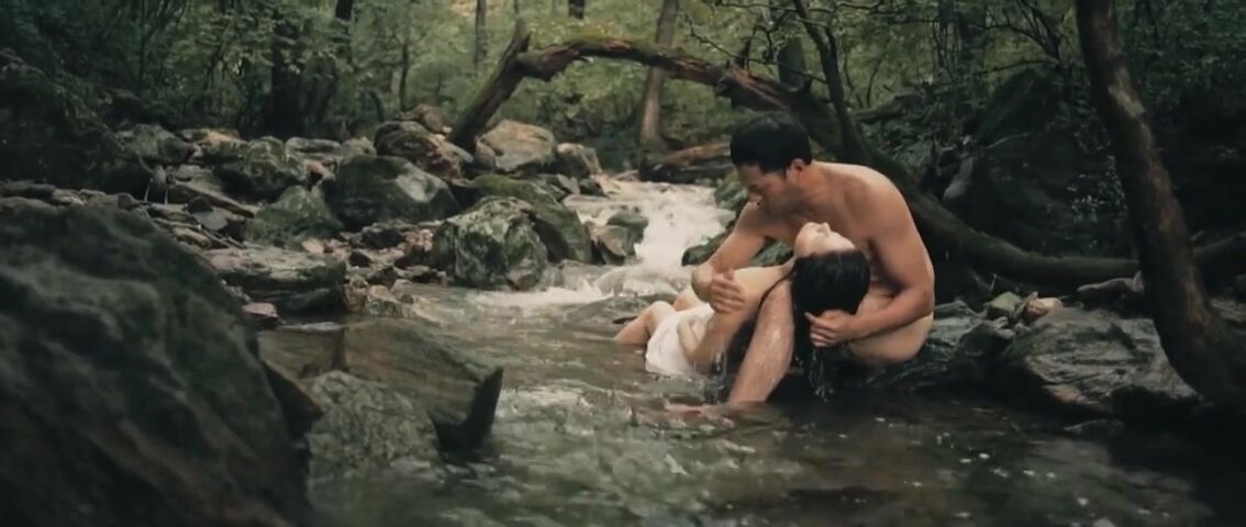 Horror Nude Videos In Forest - Hwang Geum-hee, Lee Joo-hee Nude - Couple In The Forest (2017) Video Â» Best  Sexy Scene Â» HeroEro Tube