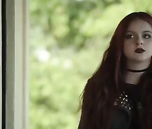 Ariel Winter, etc Nude & Sexy - The Last Movie Star (2017)