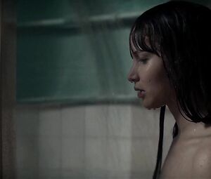 Jennifer Lawrence Nude - Red Sparrow (2018)