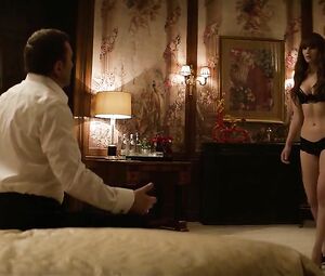 Jennifer Lawrence Nude - Red Sparrow (2018)