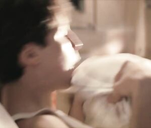 Lou Chauvain Nude - La promesse de l'aube (2017)