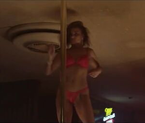 Marisa Tomei, Emily Hynnek, Lili Taylor Nude - Factotum (2005)