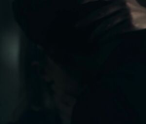 Elisabeth Moss naked - The Handmaid's Tale s02e02 (2018)