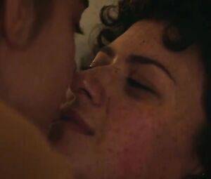 Laia Costa, Alia Shawkat naked - Duck Butter (2018)