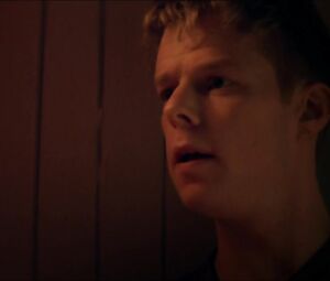 Tallulah Haddon naked - Kiss Me First s01e04 (2018)