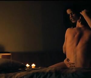 Lucie Lucas naked - Porto (2016) Nude movie