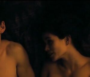 Lucie Lucas naked - Porto (2016) Nude movie