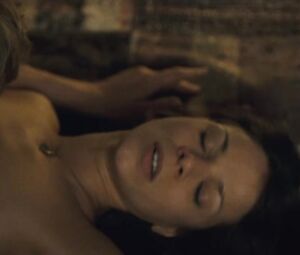 Jessica Schwarz Nude - Adieu Paris (2013)