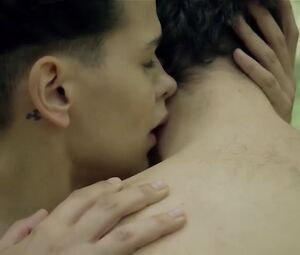 Toinette Laquière, Camille Voglaire, Chloé Petit Nude - Transferts (2017)