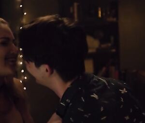 Madeline Weinstein naked - Alex Strangelove (2018)