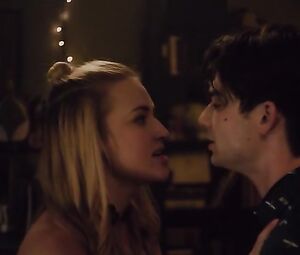 Madeline Weinstein naked - Alex Strangelove (2018)