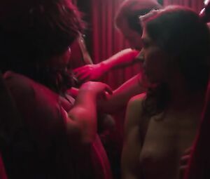Malya Roman nude, Josephine Draï nude, Brigitte Faure nude - Nu s01e08 (2018)