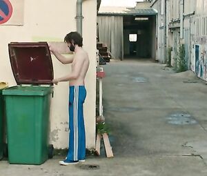 Malya Roman nude, Josephine Draï nude, Brigitte Faure nude - Nu s01e08 (2018)