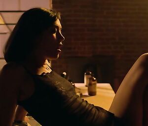 Michelle Badillo, Mishel Prada, Melissa Barrera nude - Vida s01e03 (2018)