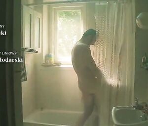 Justyna Wasilewska nude– Sztuka kochania. Historia Michaliny Wislockiej (2017)