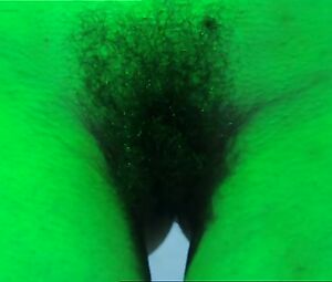 Fiorella Rubino pussy close-up - I Am The Way You Want Me (1999)