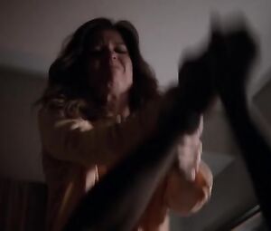 Chelle Ramos hot - Shades of Blue S03E05 (2018)